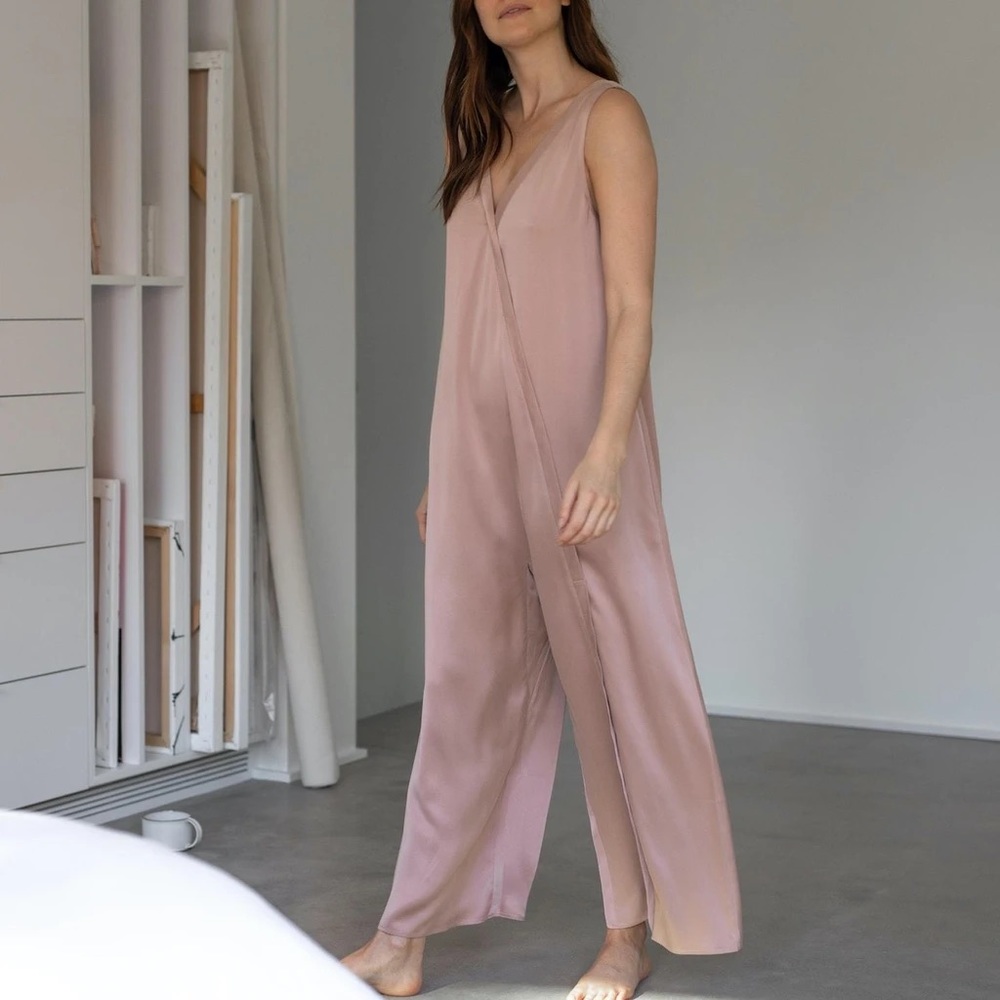 Lunya Washable Silk Jumpsuit • Double V • Otium Tan • M